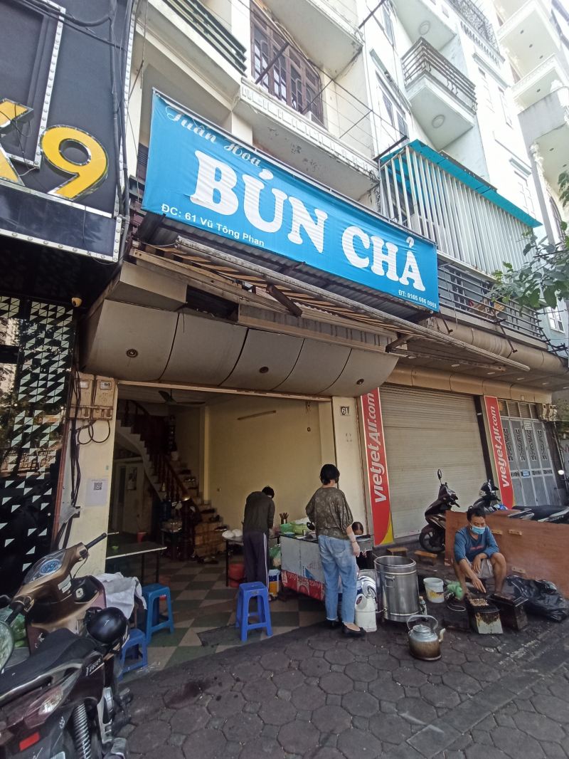 Bún chả Tuấn Hoa