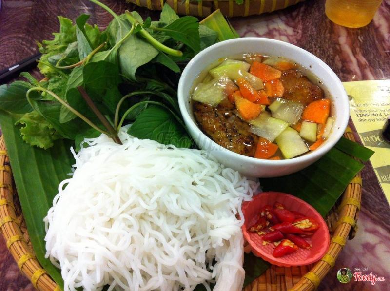 bún chả (sưu tầm)