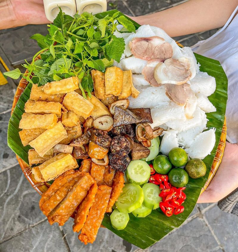 Bún Đậu Cây Đa