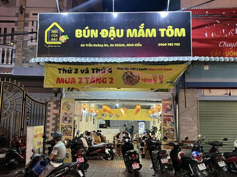 Bún Đậu Mắm Tôm Nhà Của Đậu