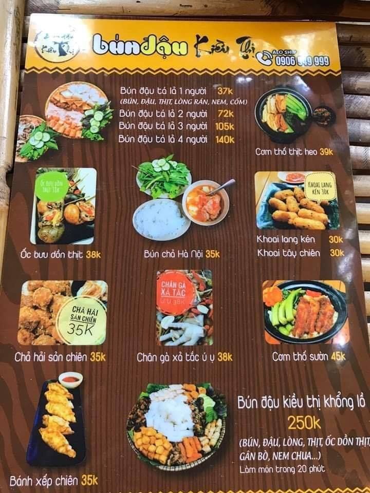 In addition, the restaurant also has a menu with many other attractive dishes