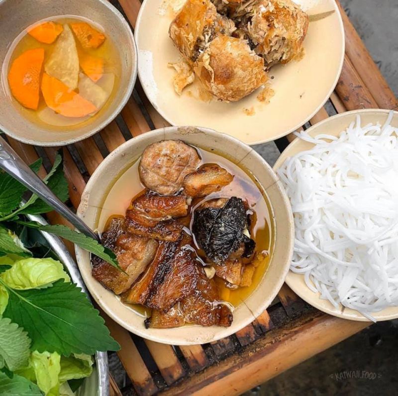 Bún chả