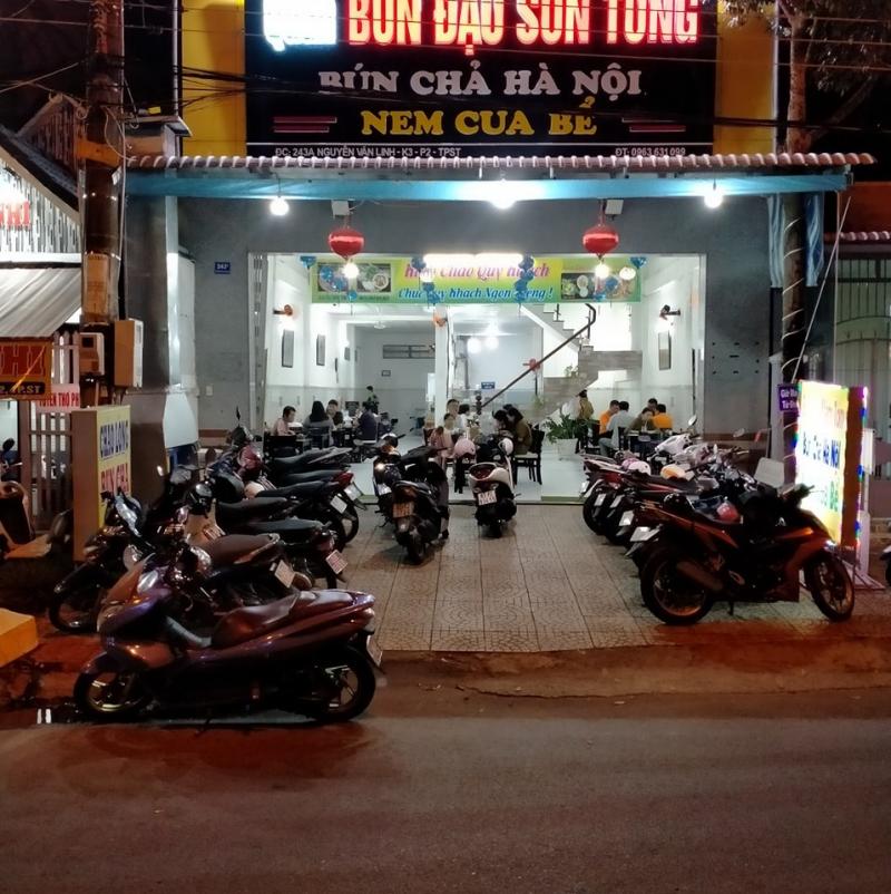 Bún đậu Sơn Tùng