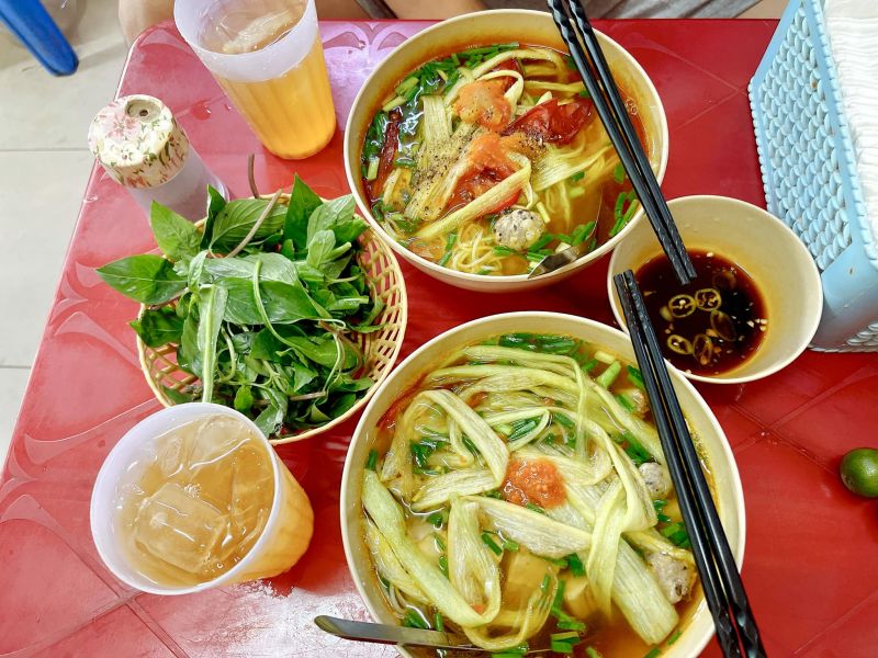 Bún Chửi Ngô Sĩ Liên