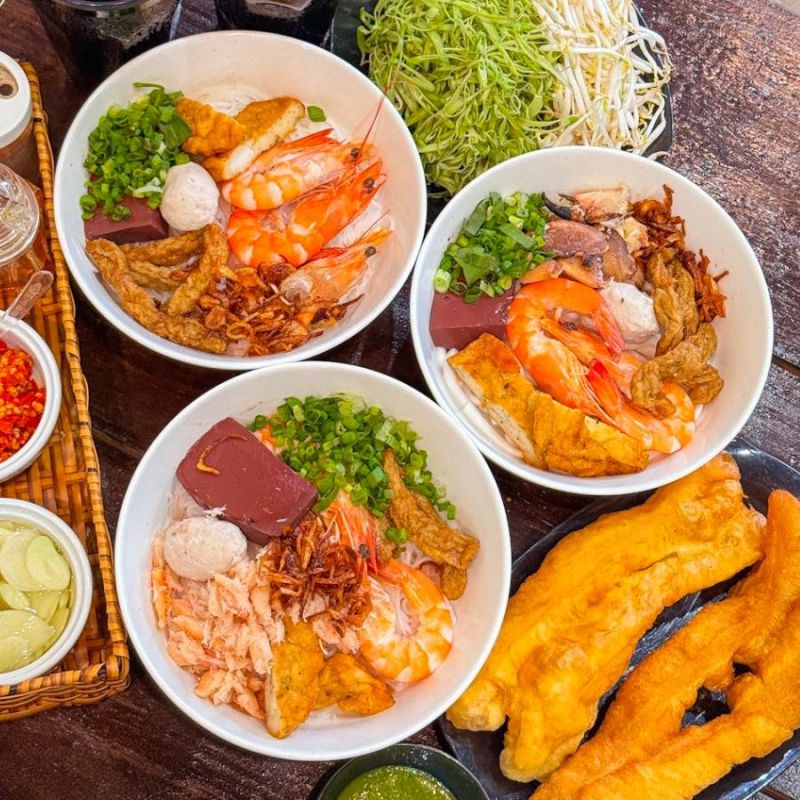 Bún Hải Sản Cù Kỳ