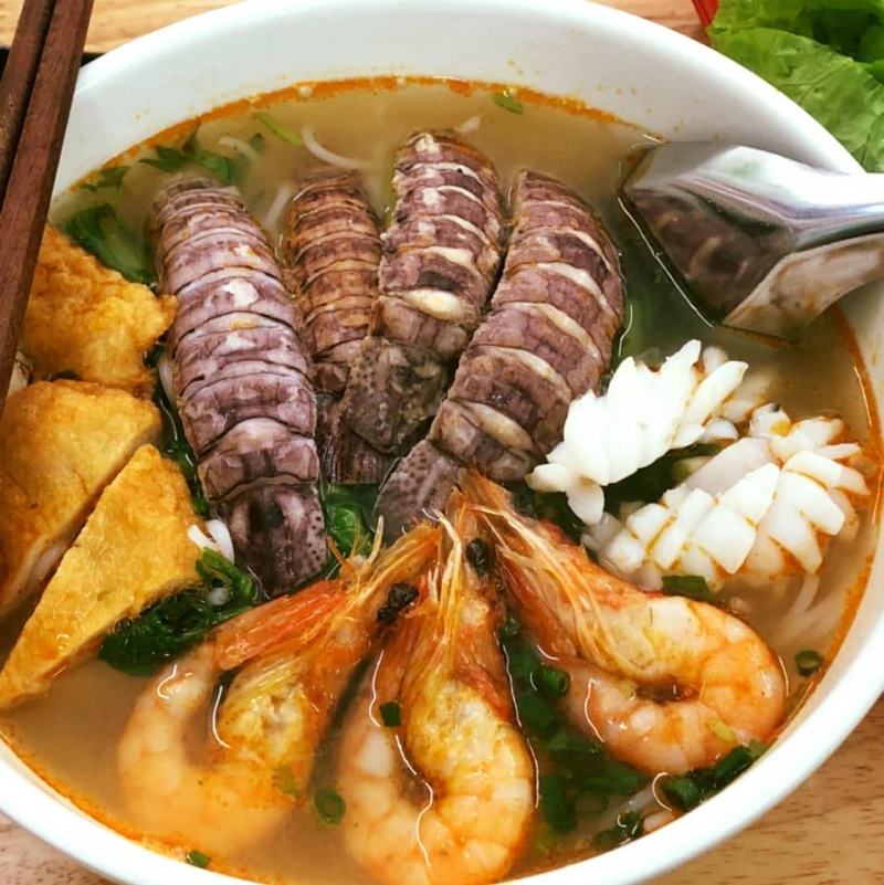 Bún hải sản Quang tèo