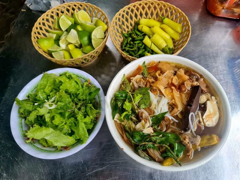 Bún Măng Gà Đà Nẵng - Bà Vui