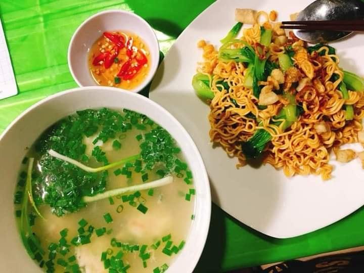 Bún Nước Mì Trộn Út Tiêu