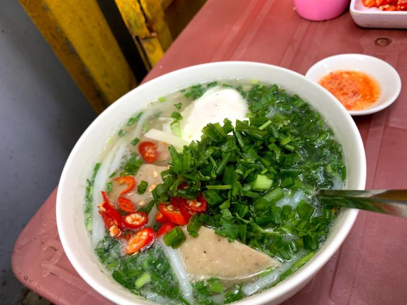 Bún Nước Tôm Bò Cô Lan