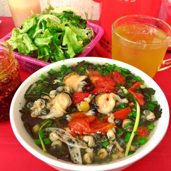 Bún ốc nổi tiếng khu phố cổ