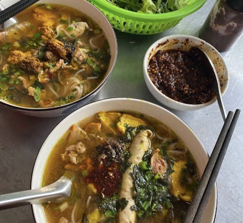 Bún Ốc Cô Lan