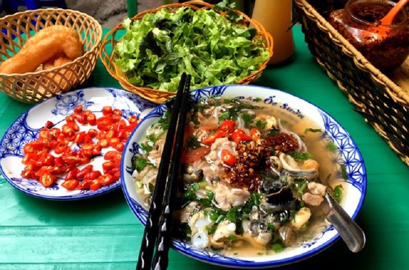 Bún ốc sườn