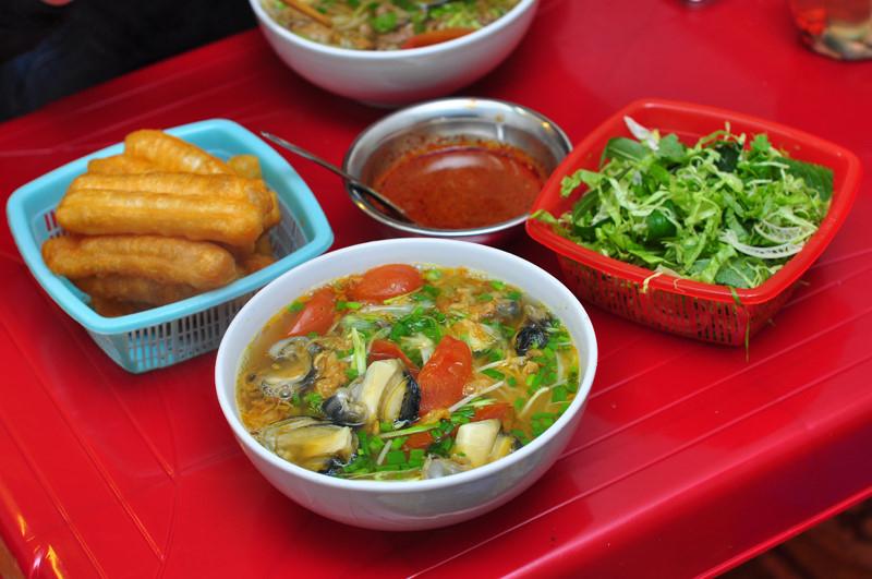 Bún Riêu