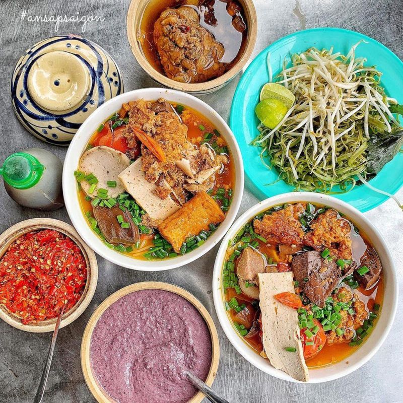 Quán bún riêu ngon ở quận 10, TP.HCM