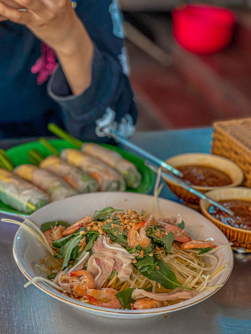 Bún Riêu Cô Tư