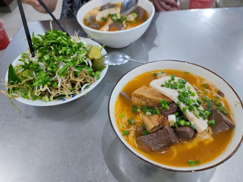 Bún Riêu Công