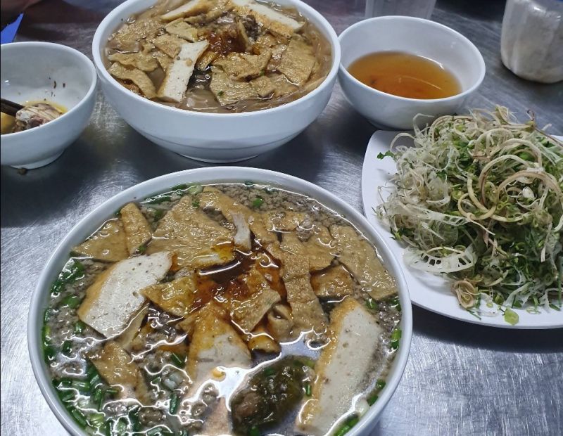 Bún Riêu Cua Cô Tím
