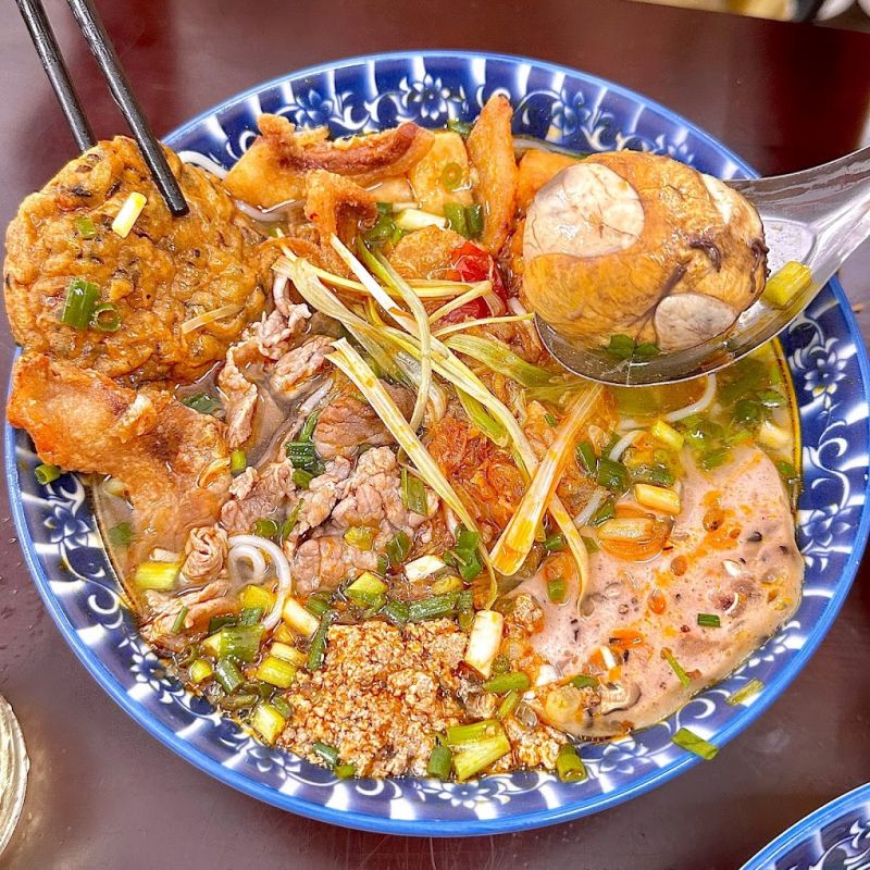 Bún Riêu Cua Tóp Mỡ Huyền Anh