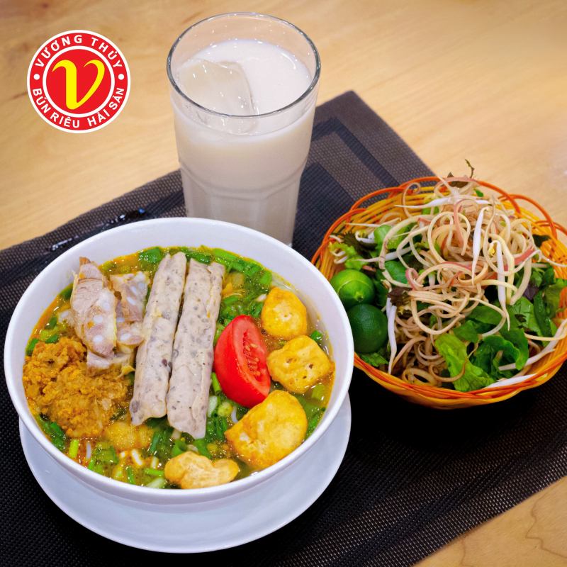 Bún Riêu Hải Sản - Vương Thủy