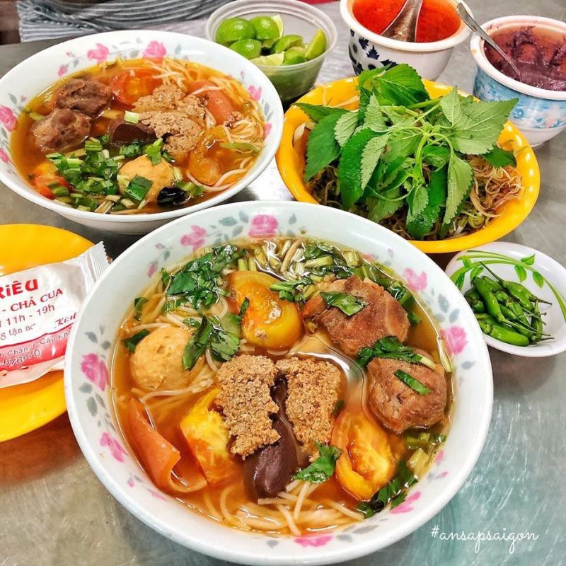 Quán bún riêu ngon ở quận 1, TP.HCM