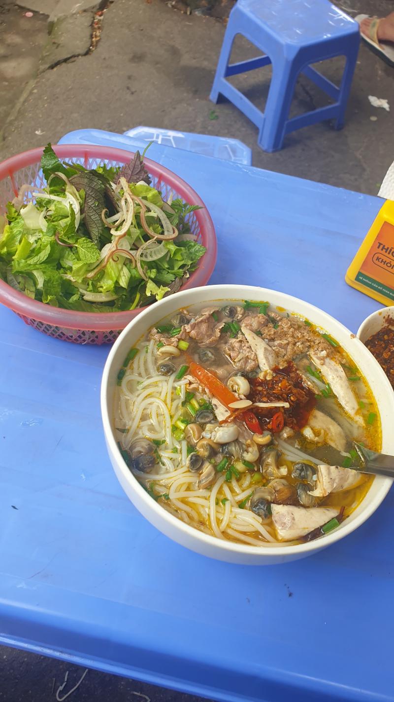 Bún Riêu Ốc Mộc Linh