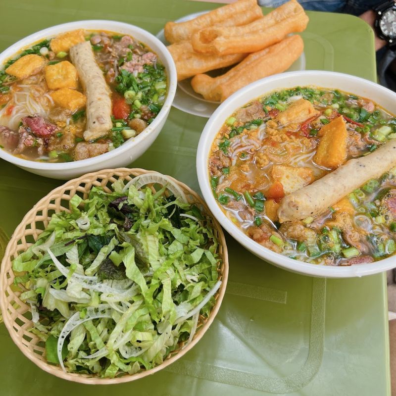 Bún Riêu Tóp Mỡ Huyền Béo