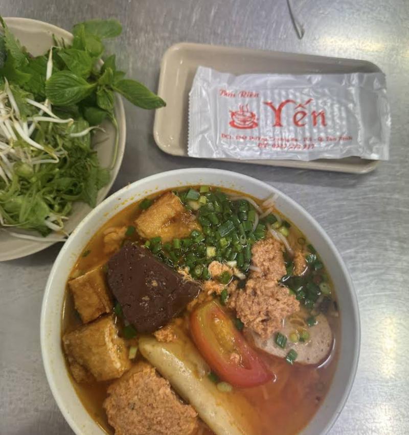 Bún Riêu Yến