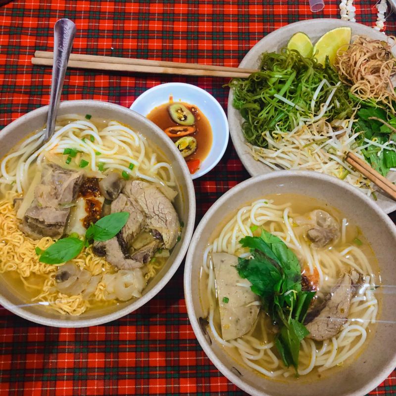 Bún Sườn Bò - Bà Mai