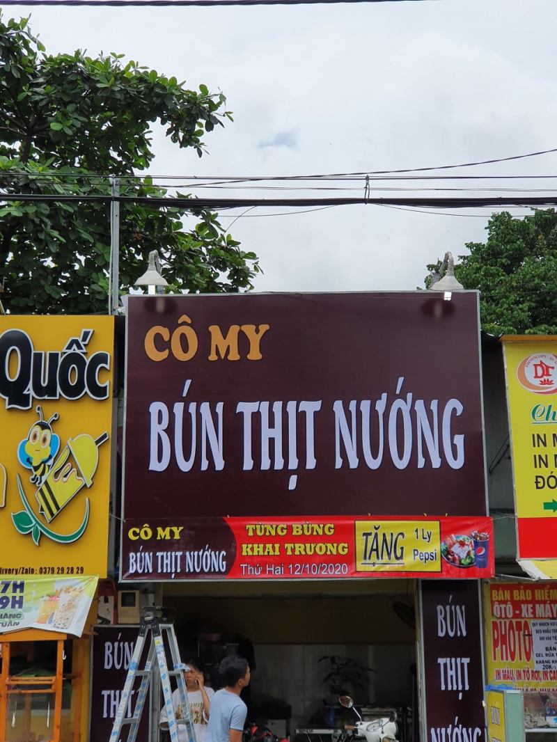 Bún Thịt Nướng Cô My