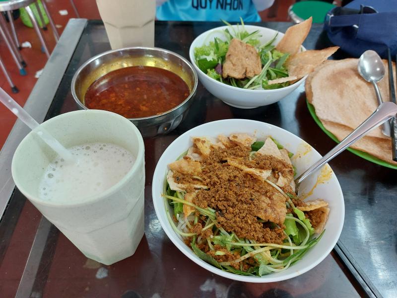 Bún tôm, bún rạm Mỹ Hạnh