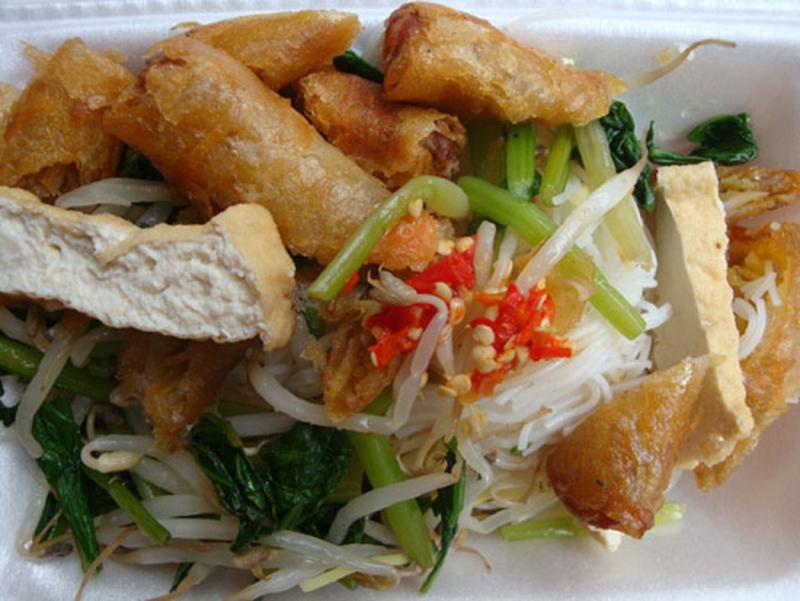 Bún xào