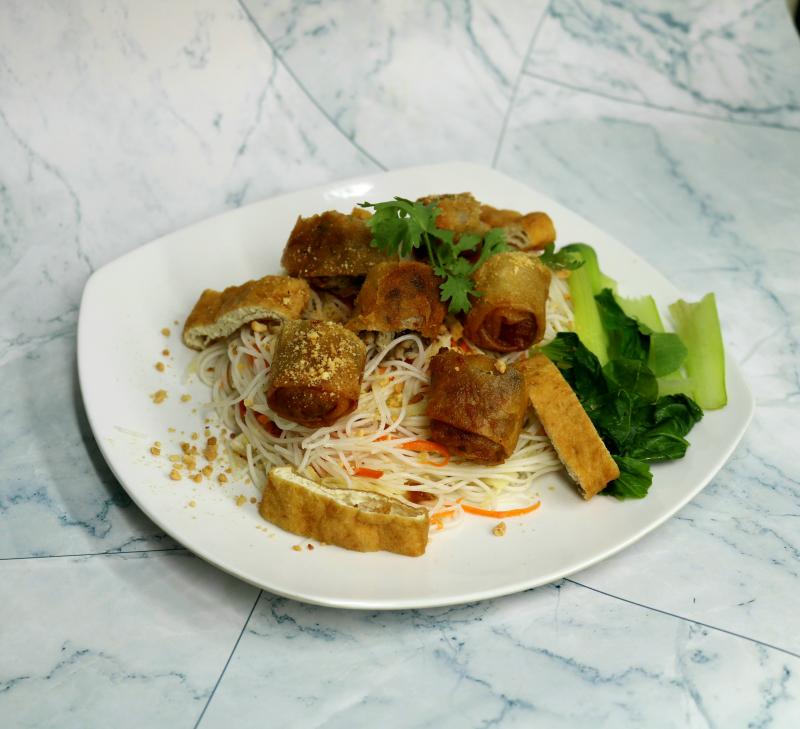 Bún Xào Chay Chánh Ý