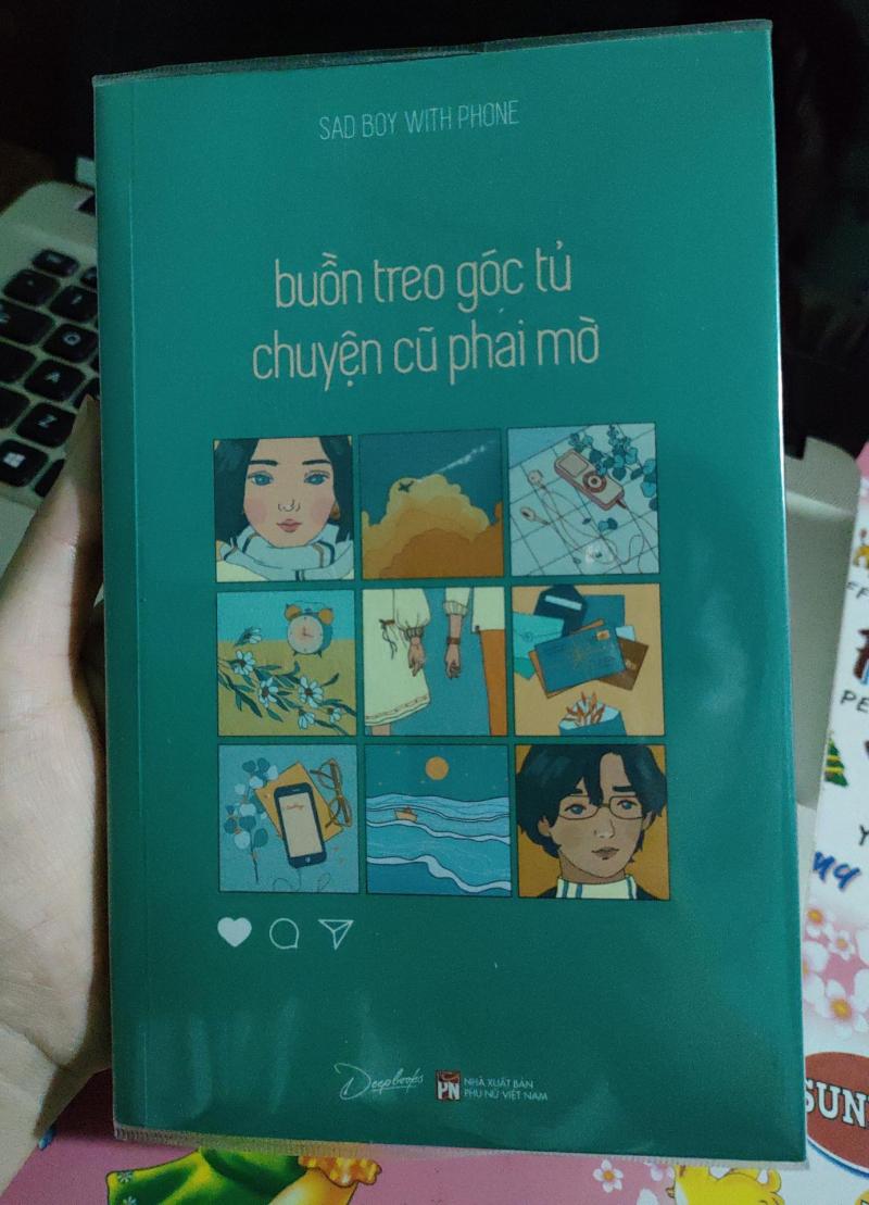 Buồn treo góc tủ, chuyện cũ phai mờ