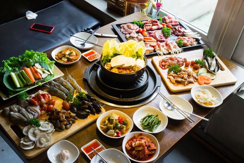 Buzza BBQ - Korean Hot Foods