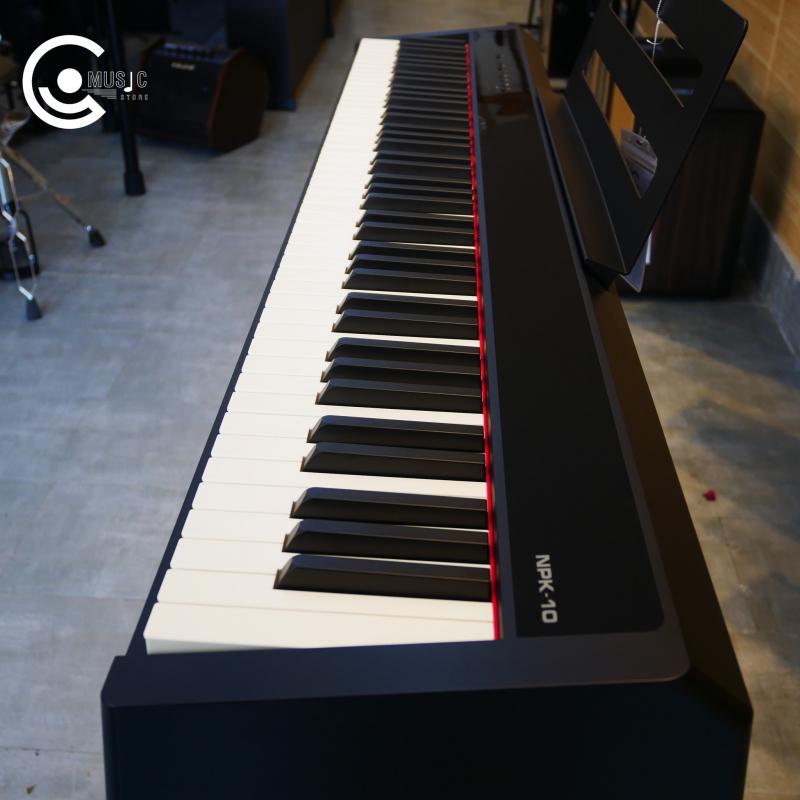 C Music Store