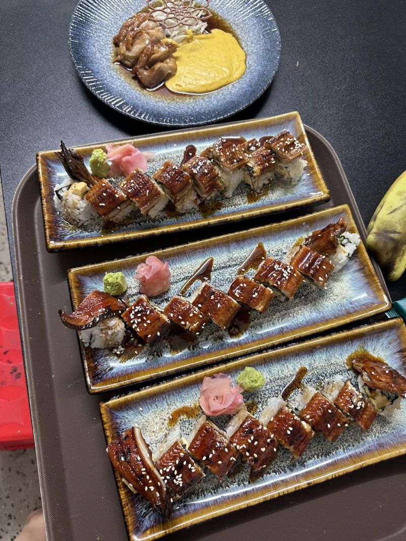 Cà Vạt Sushi