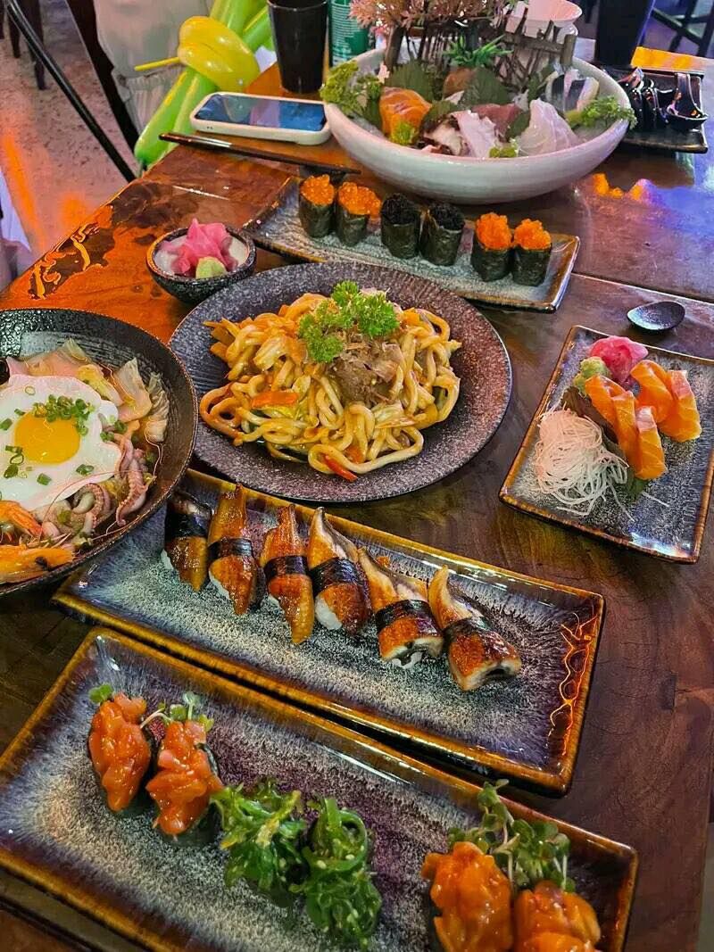 Cà Vạt Sushi