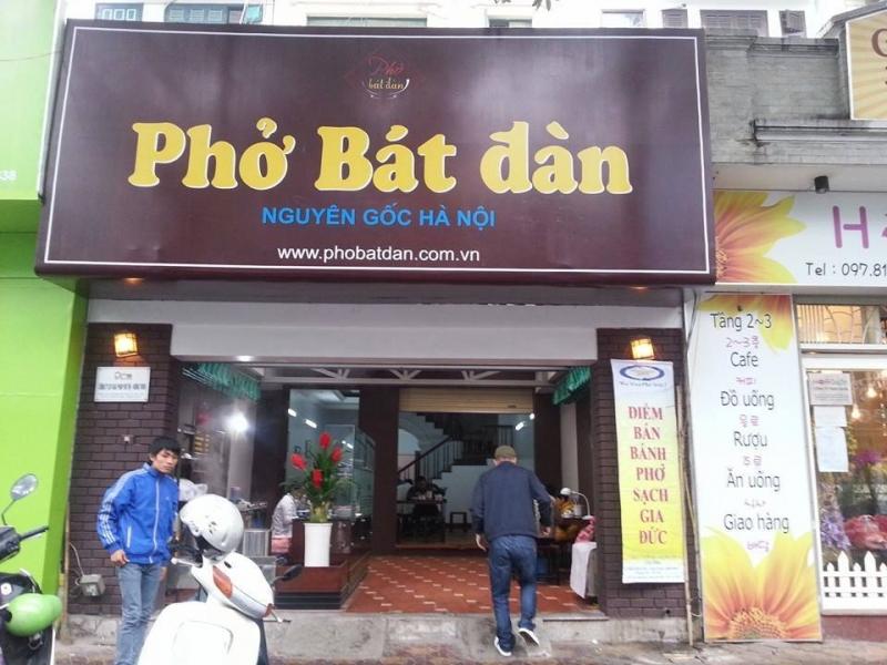 1.Phở Bát Đàn