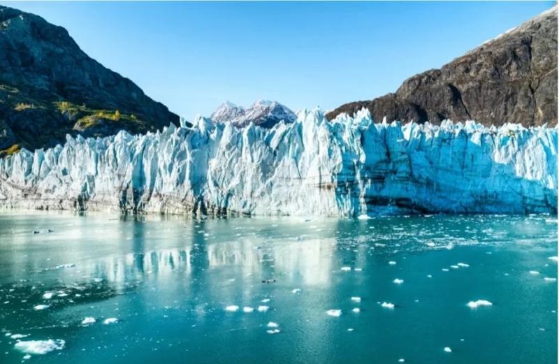 Các sông băng và các tảng băng chứa khoảng 69% lượng nước ngọt trên thế giới