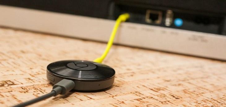 Cách kết nối ChromeCast với tivi qua khe cắm USB