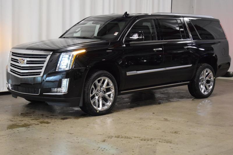 Cadillac Escalade Platinum 2019 – Giá: 10 tỷ VND