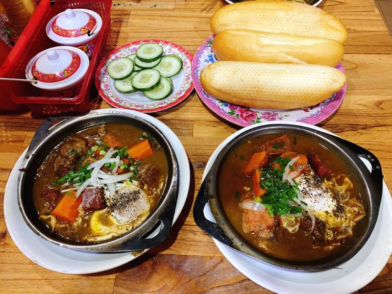 Cafe -Mì Ốp La - Bò Kho