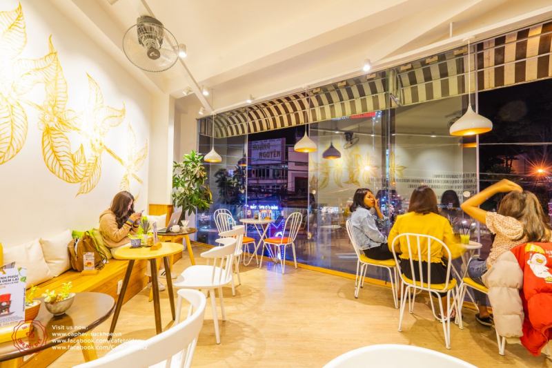 Cafe Tỏi Đen Đà Lạt