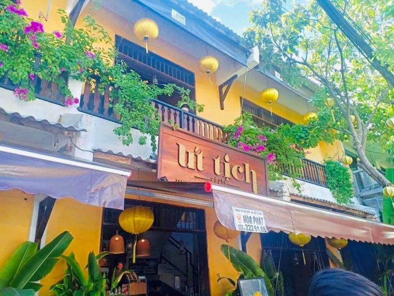 Cafe Út Tịch