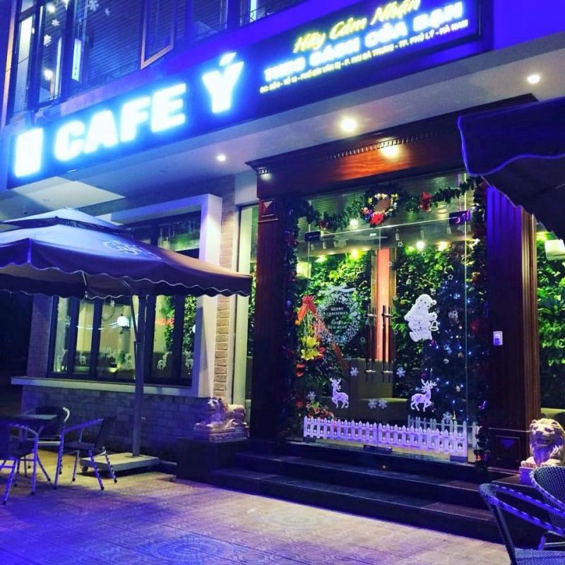 Cafe Ý