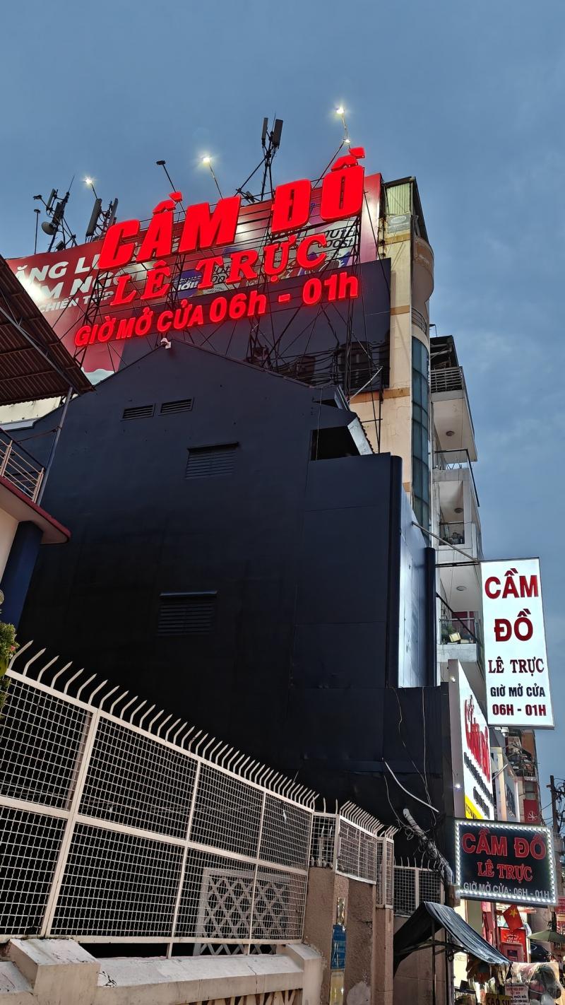 Cầm Đồ Lê Trực