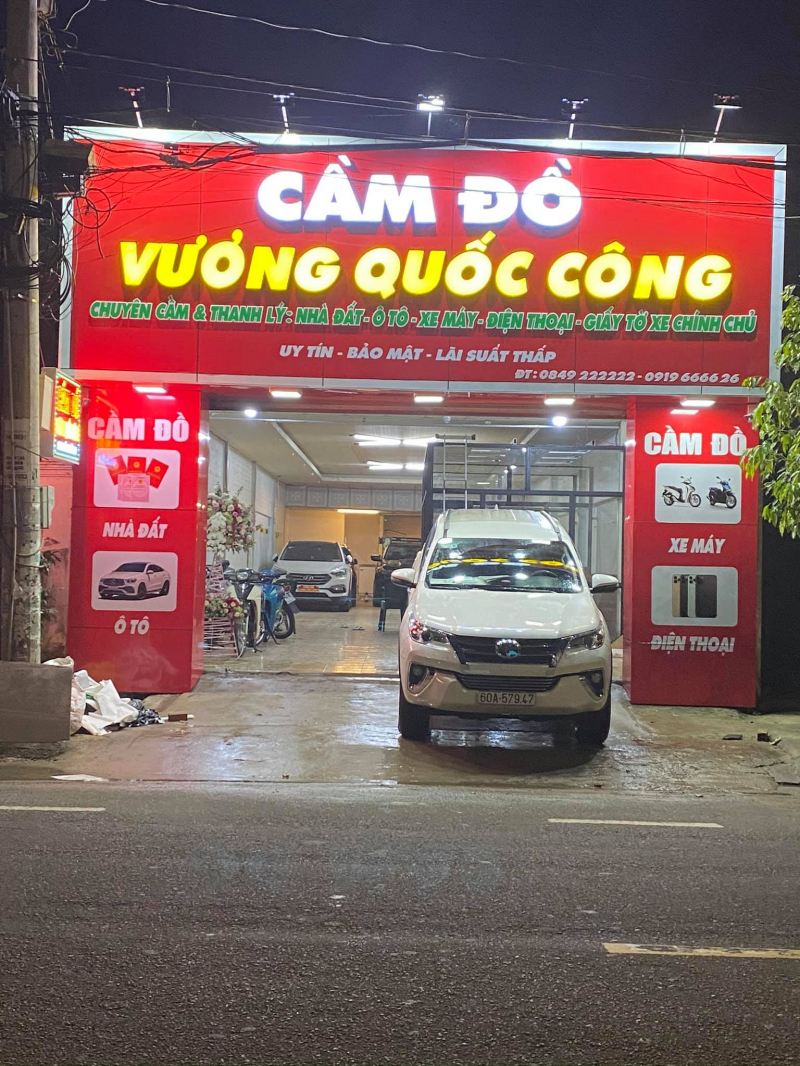 Cầm Đồ Quốc Công