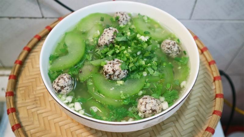 Canh bí xanh nấu mọc