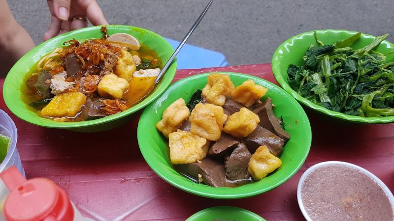 Canh Bún Lan