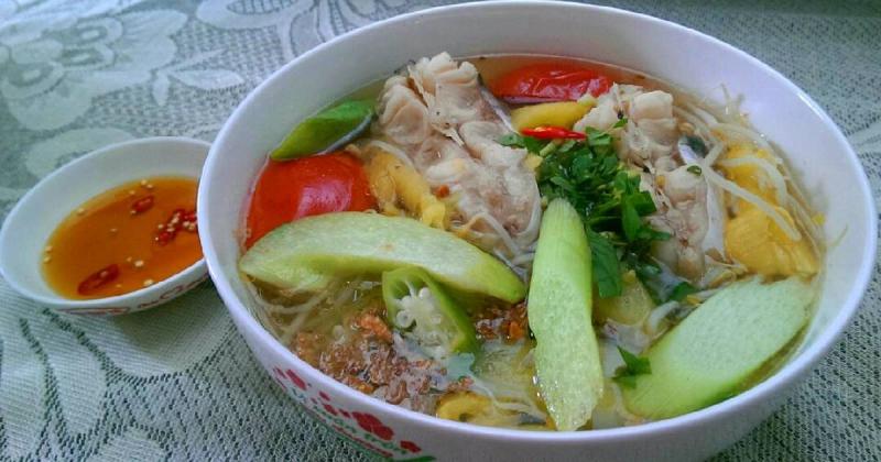 Canh chua cá bông lau